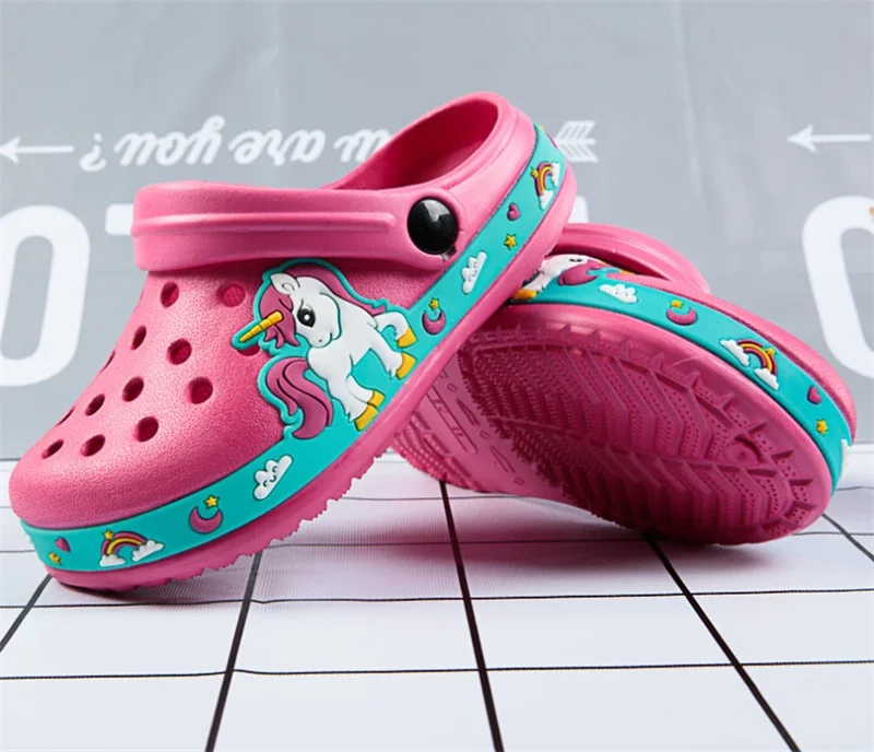 New Kids Unicorn Dinosaur Garden Shoes Beach Flat Sandals Slippers Child Sandals Anti Skid Slipper Summer Hole Shoes New Kids Unicorn Dinosaur Garden Shoes Beach Flat Sandals Slippers Child Sandals Anti Skid Slipper Summer Hole Shoes